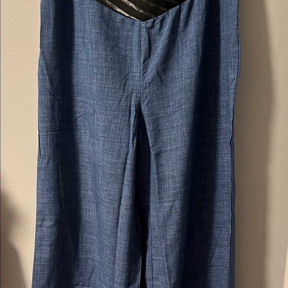 Chic Blue Wide-Leg Pants with Black Striped Waistband - Picture 3 of 5